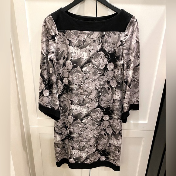 New York and Company Floral Dress - Picture 1 of 5